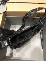 Balenciag Le Cagole Handbags-Crocodile-26*16*10CM - Image 7