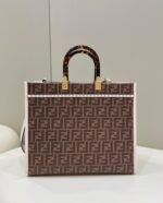Fendi Tote-36*17*31CM - Image 2