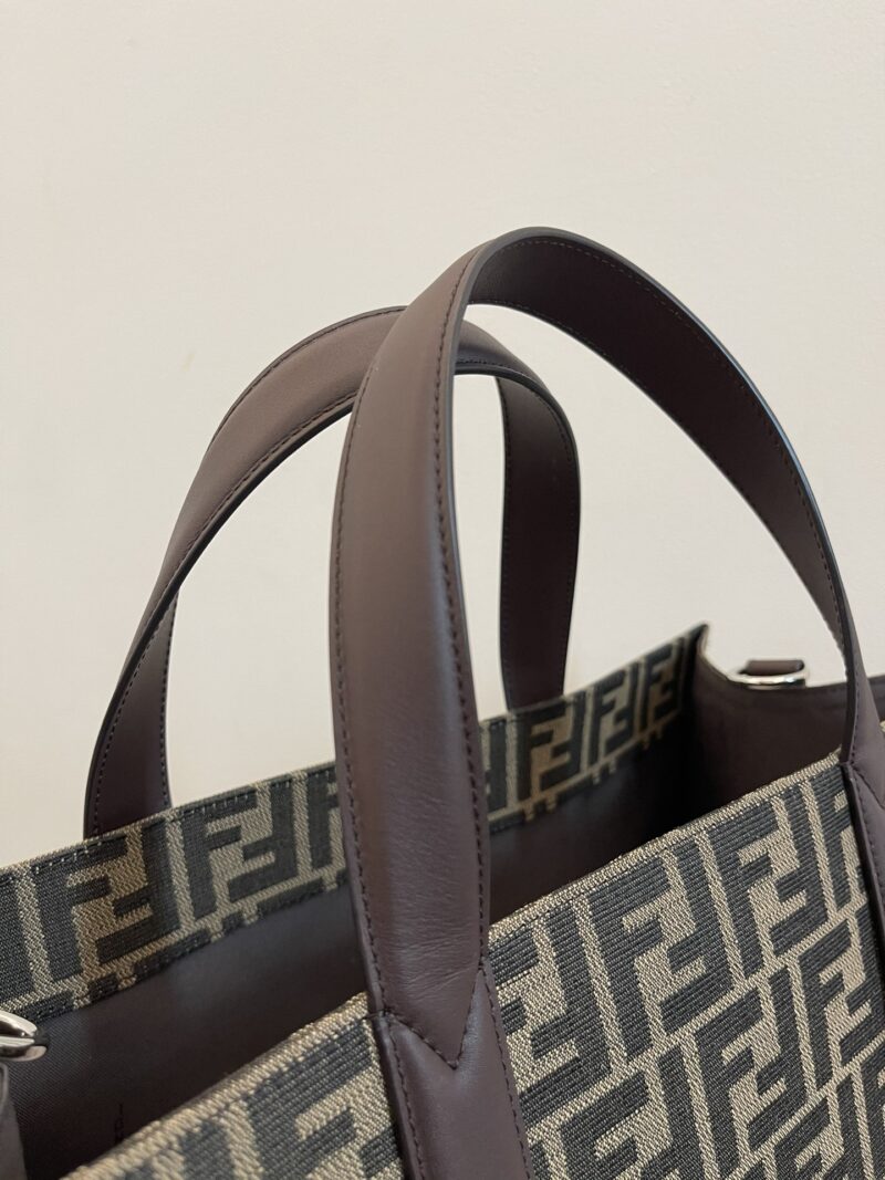 Fendi Tote-41x35x19CM - Image 3