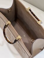 Fendi Tote-36*17*31CM - Image 2