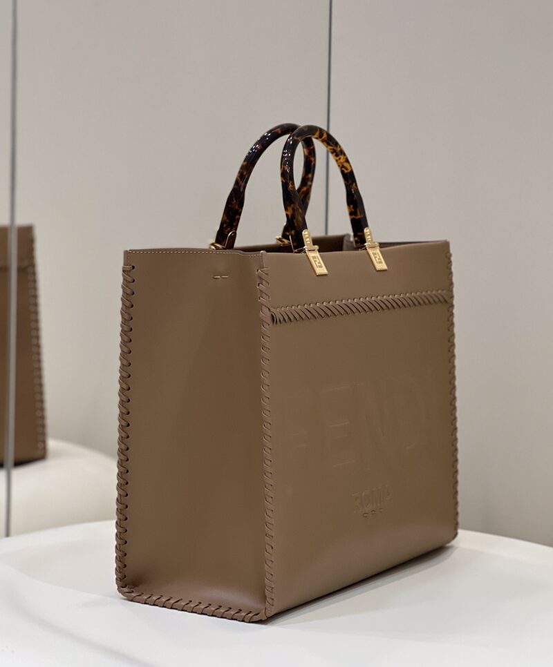Fendi Tote-36*17*31CM - Image 3