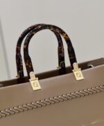 Fendi Tote-36*17*31CM - Image 6