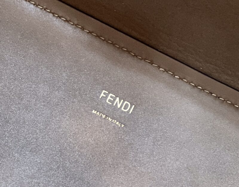 Fendi Tote-36*17*31CM - Image 9