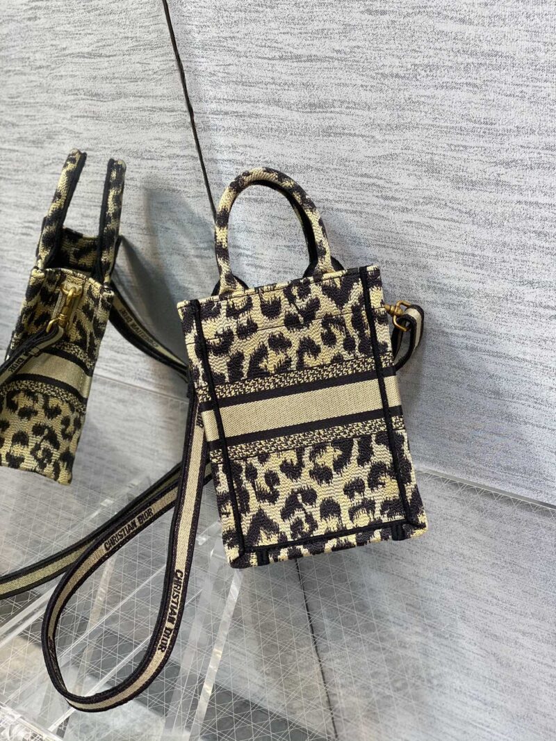 Diro Mini Book Tote-13.5*5*18CM - Image 5