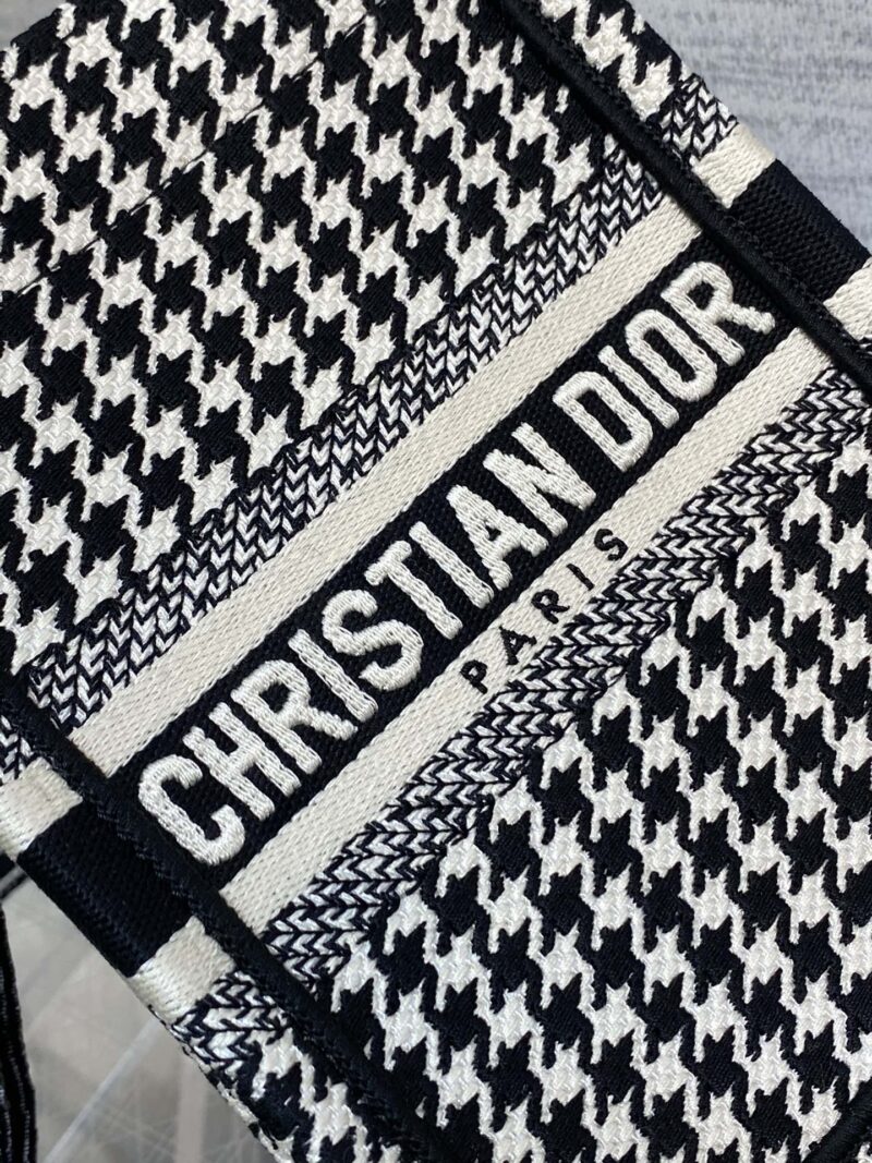 Diro Mini Book Tote-13.5*5*18CM - Image 4