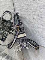 Diro Mini Book Tote-13.5*5*18CM - Image 6