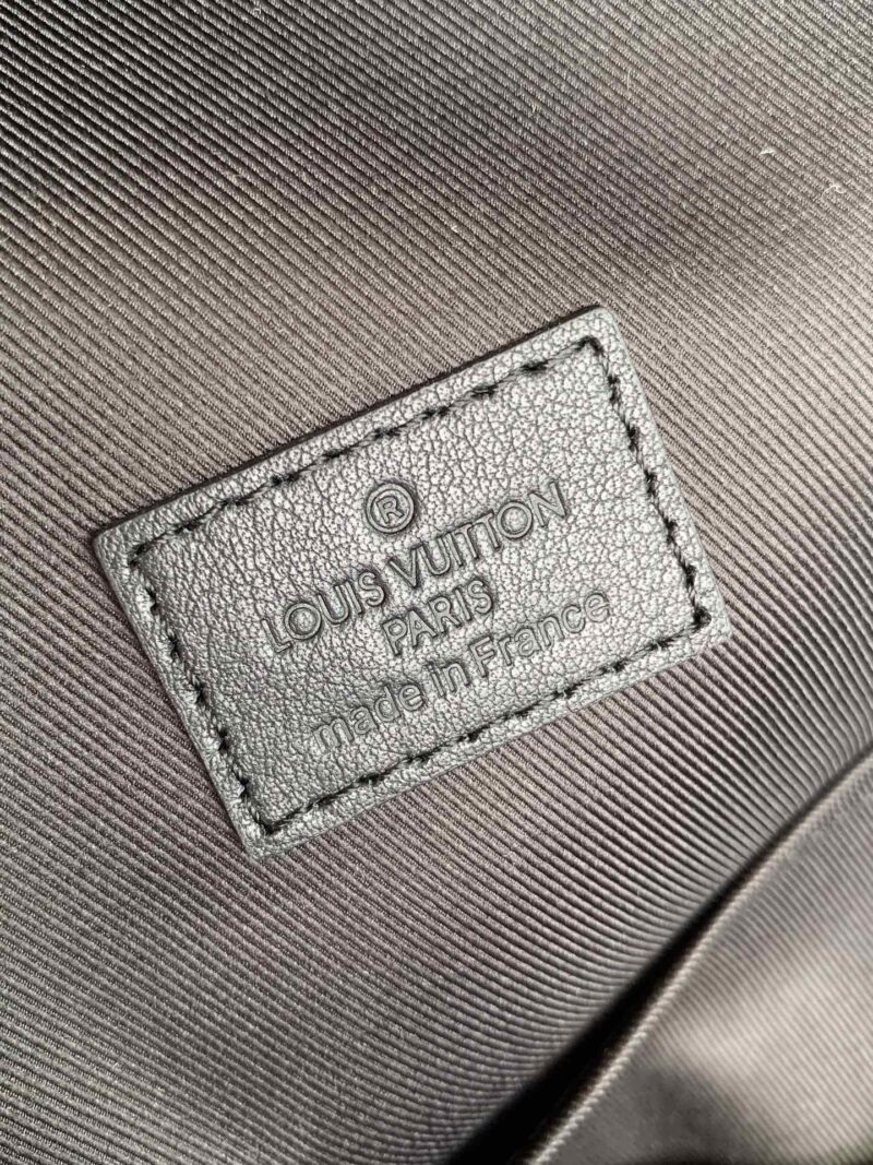 Louis Vuitton Josh Backpack-32*40*13CM - Image 8