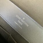 Louis Vuitton Lockme Ever M51395-31*46*17CM - Image 8