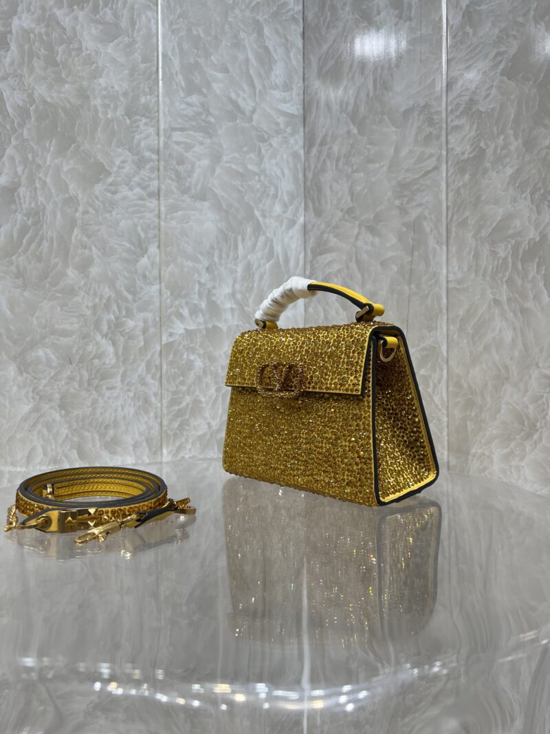 Valentino Vlogo Signature Chain Bag-19*13*9CM - Image 2