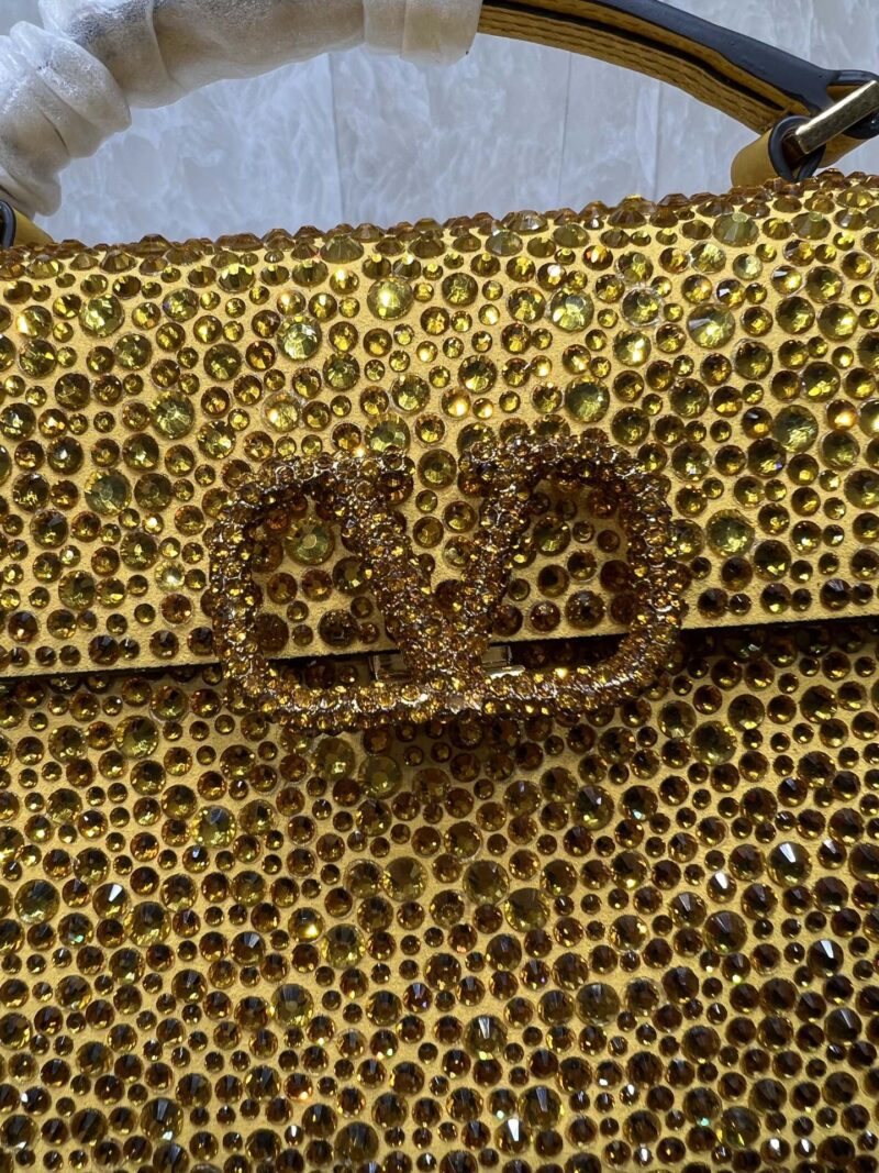 Valentino Vlogo Signature Chain Bag-19*13*9CM - Image 6