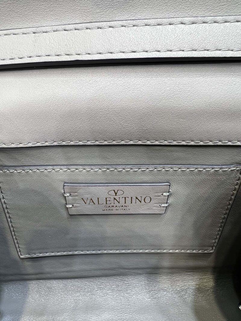 Valentino Vlogo Signature Chain Bag-19*13*9CM - Image 8