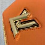 Louis Vuitton Twist MM-23*18*8CM - Image 5