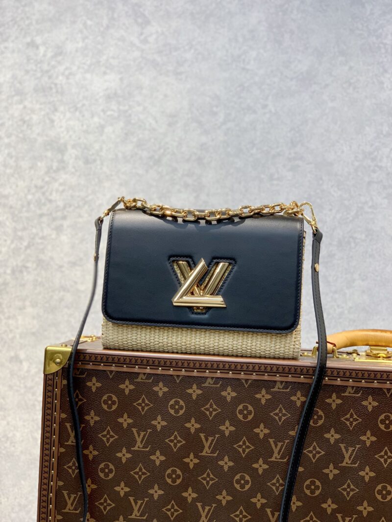 Louis Vuitton Twist MM-23*18*8CM - Image 3