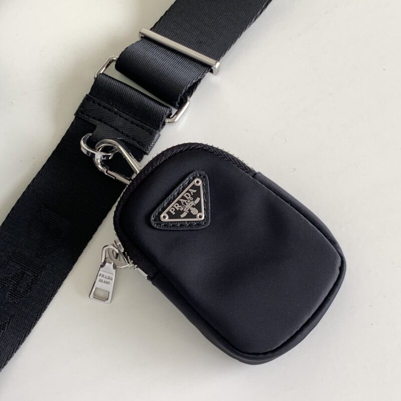 Prada Re-Edition 2005 Nylon Bag-22*12*5CM - Image 7