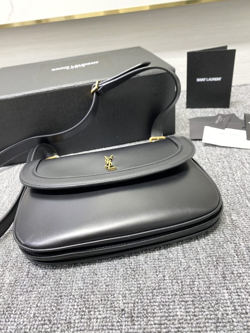 Valentino Charlie Handbags-23x17x4CM - Image 4