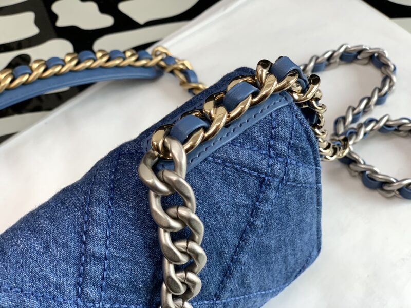 Ch@nel 19 Flap Bag-20*18*9CM - Image 4