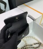 Ch@nel 2022SS Pearl Chain Waist Bag - Image 9