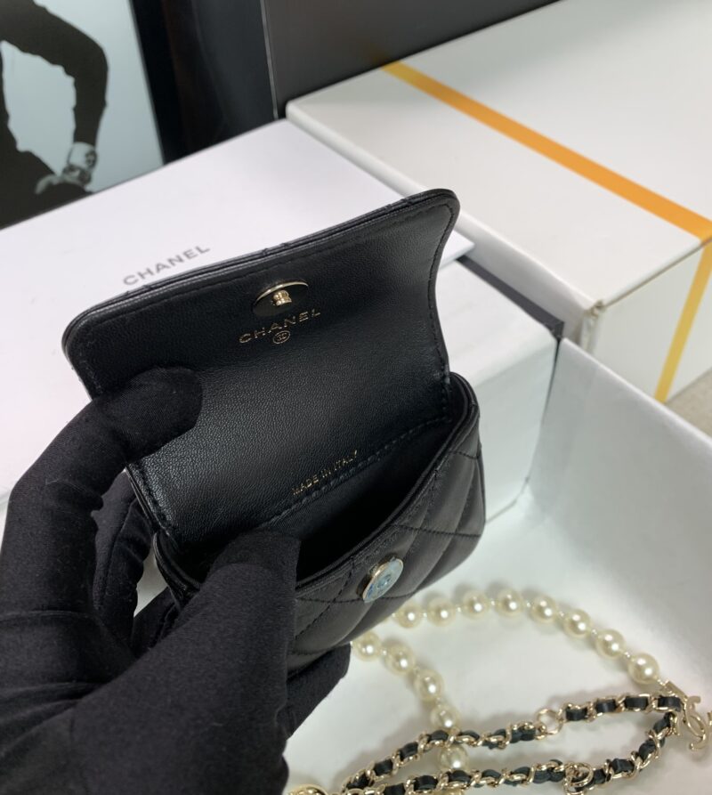 Ch@nel 2022SS Pearl Chain Waist Bag - Image 9