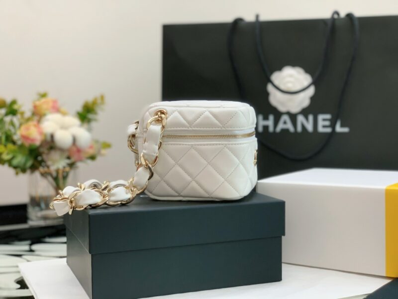 CHANLE Cosmetic Bag - Image 7