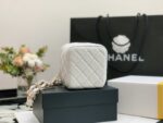 CHANLE Cosmetic Bag - Image 8