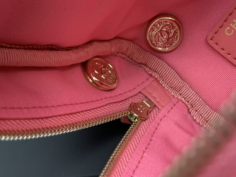 CHANLE Cosmetic Bag - Image 8