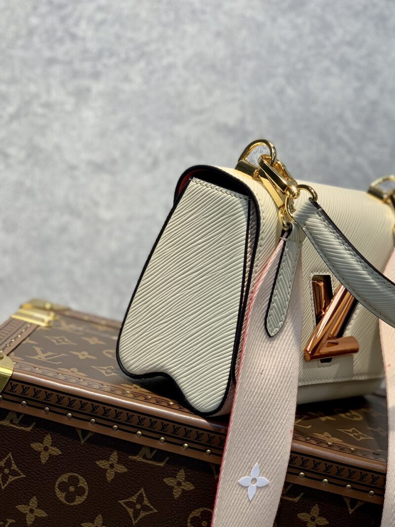 Louis Vuitton Twist -18*13*9CM - Image 6