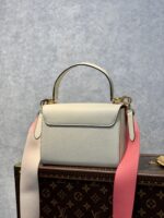 Louis Vuitton Twist -18*13*9CM - Image 8