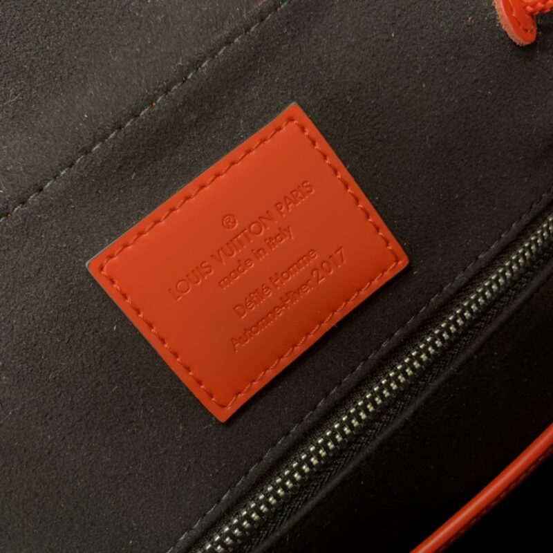 Louis Vuitton SupremeBackpack-M41379-34*13*47CM - Image 9