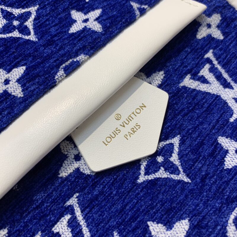 Louis Vuitton Match Palm Springs Backpack-17*22*10CM - Image 7