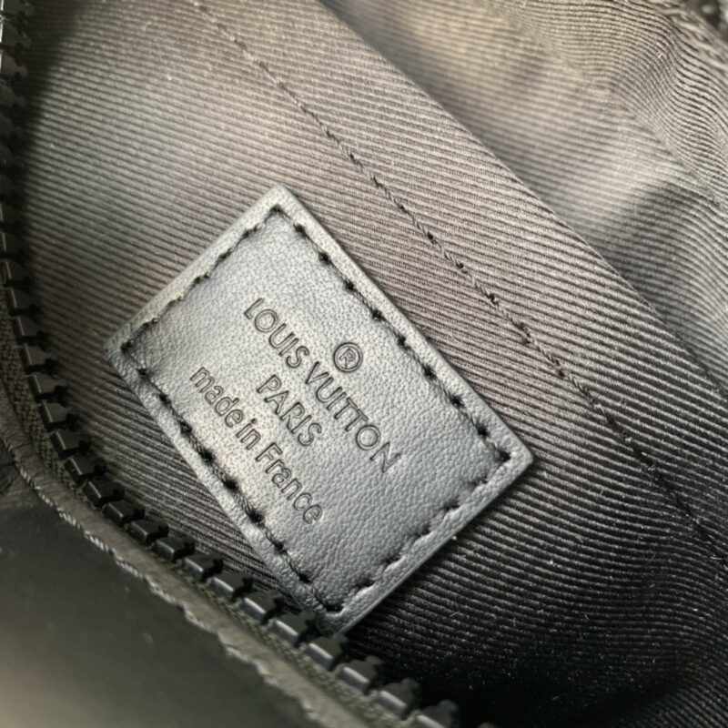 Louis Vuitton Mini Soft Trunk-M81611 -18*13*8M - Image 3