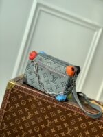 Louis Vuitton Mini Soft Trunk-M81606 -18*13*8M - Image 2