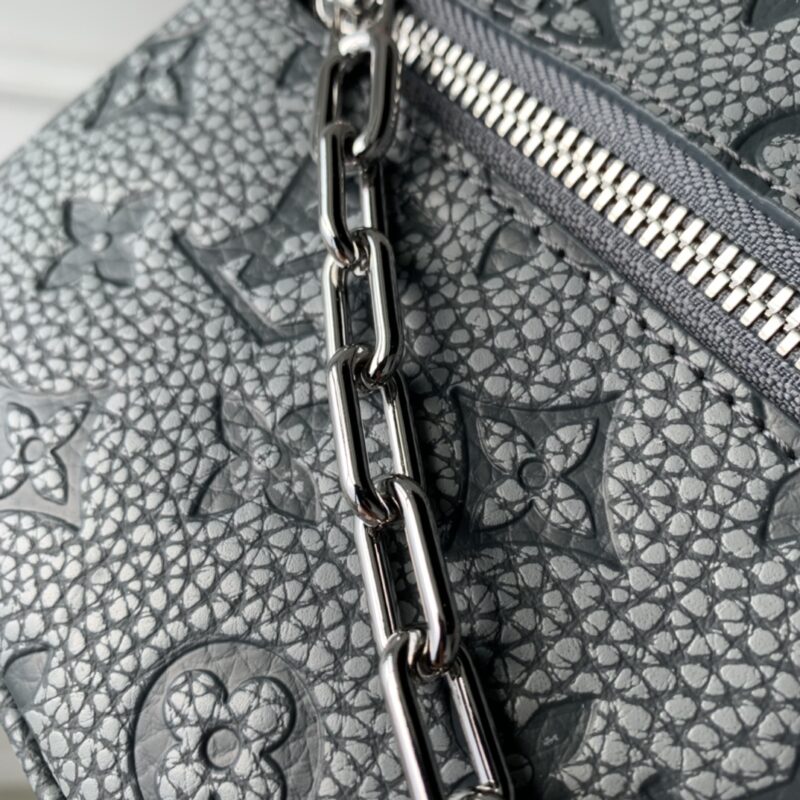 Louis Vuitton Mini Soft Trunk-M81606 -18*13*8M - Image 9