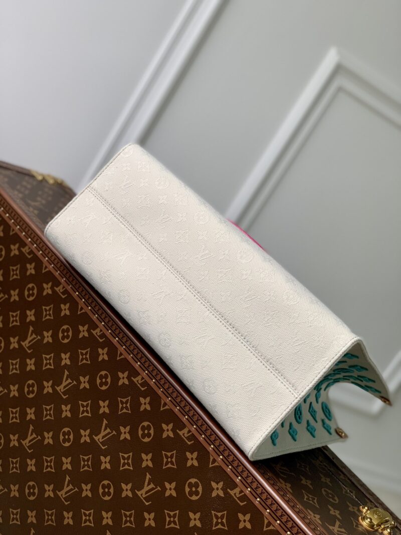 Louis Vuitton Small Onthego Handbag-35*28*15CM - Image 5