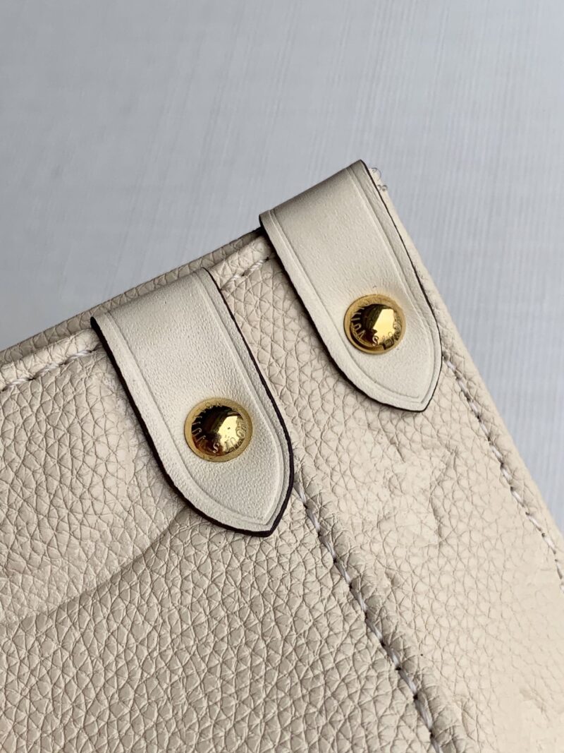 Louis Vuitton Small Onthego Handbag-35*28*15CM - Image 5