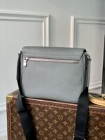Louis Vuitton District Messenger Bag-M46255-26*20*7CM