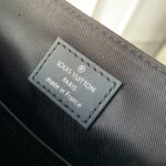 Louis Vuitton District Messenger Bag-M46255-26*20*7CM - Image 9