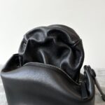 Bottega Veneta The Row  Bag-18*13*14CM - Image 11