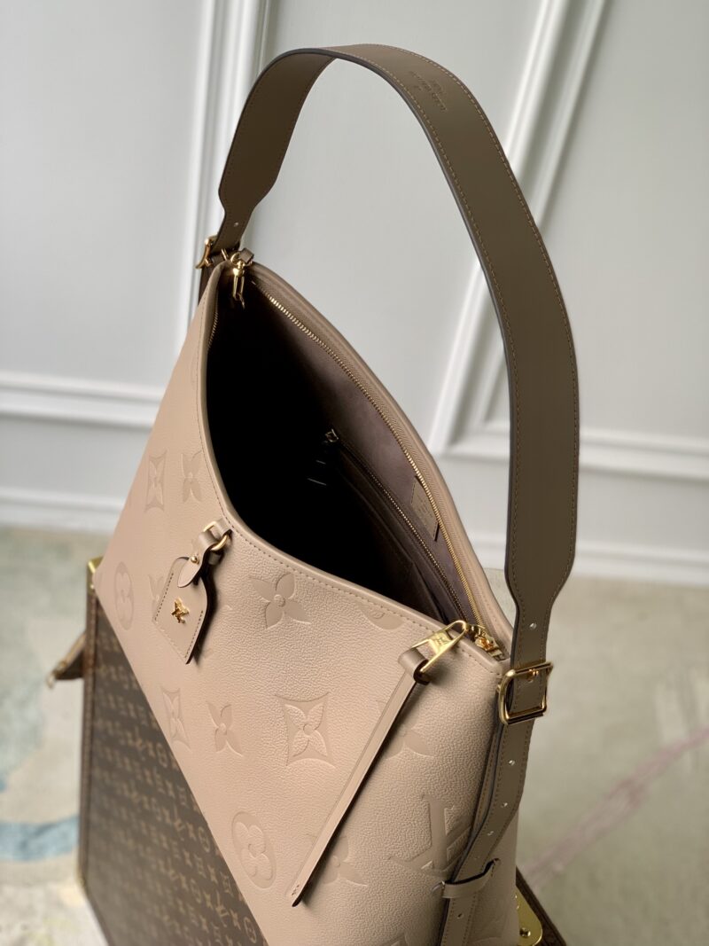 Louis Vuitton CarryAll Bag-M46289-39*30*15CM - Image 4