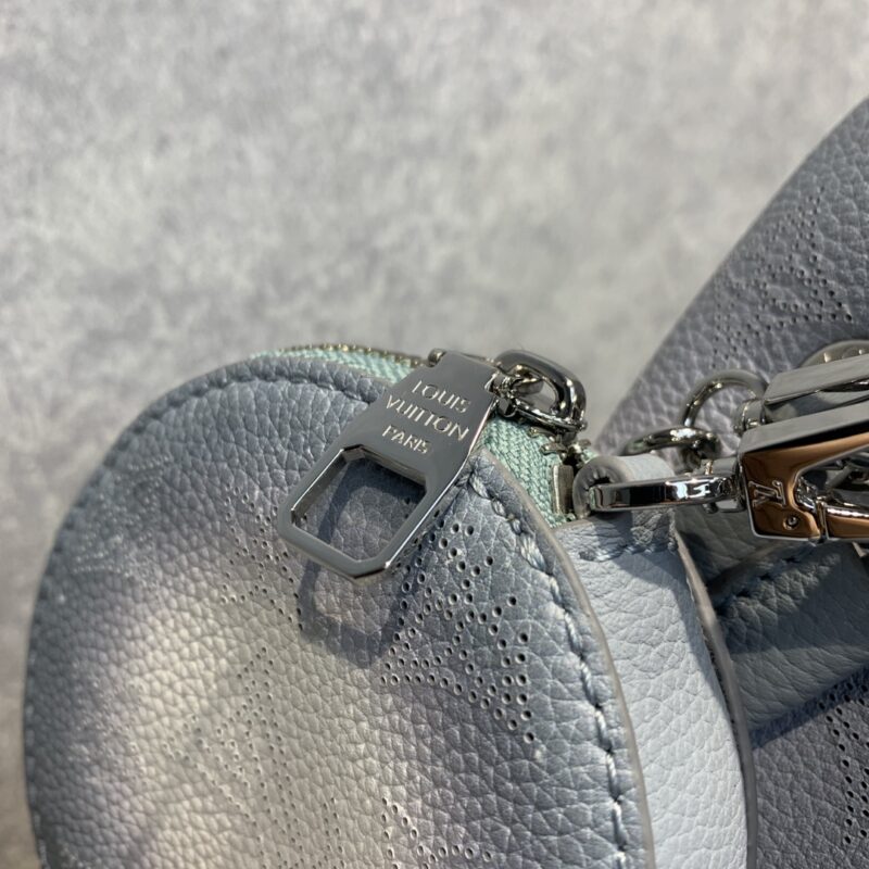 Louis Vuitton Bella Tote Bag-19 x 22 x 14CM - Image 2