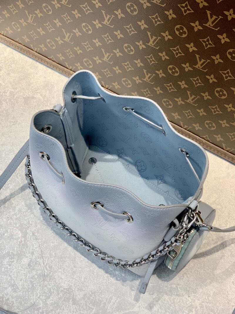Louis Vuitton Bella Tote Bag-19 x 22 x 14CM - Image 9