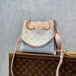 Louis Vuitton Bella Tote Bag-19 x 22 x 14CM
