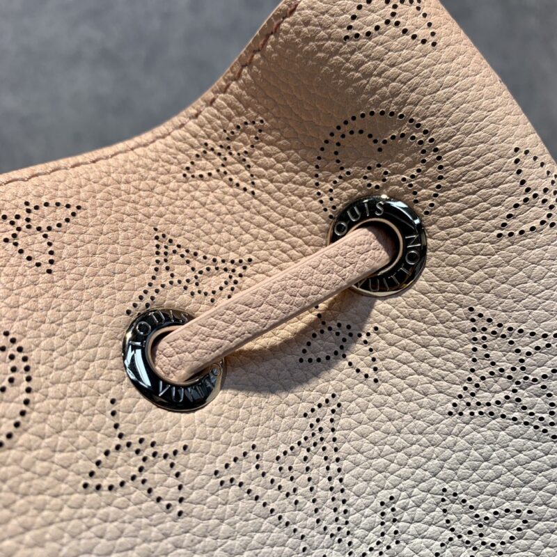 Louis Vuitton Bella Tote Bag-19 x 22 x 14CM - Image 4