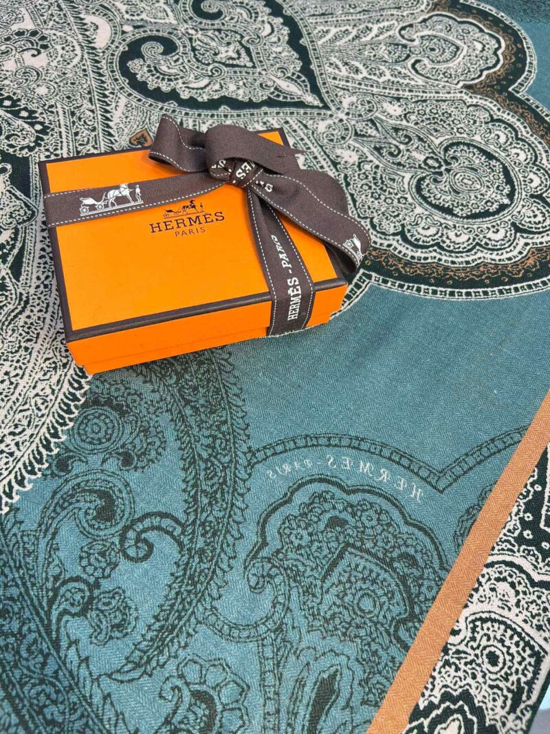Hermes Shawls-140*140cm - Image 4