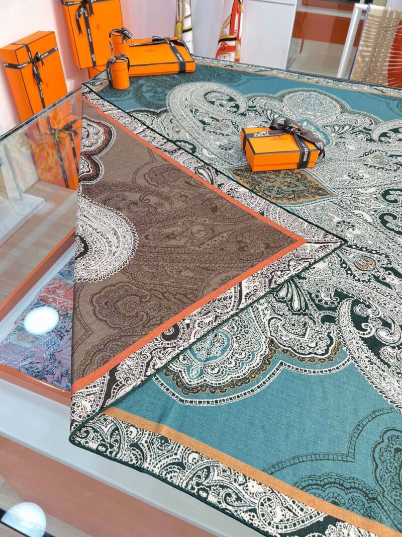 Hermes Shawls-140*140cm - Image 7
