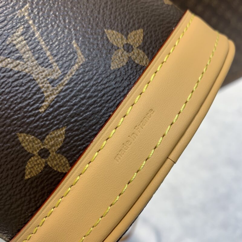 Louis Vuitton M81489 Nano Bucket-13*17*9CM - Image 6