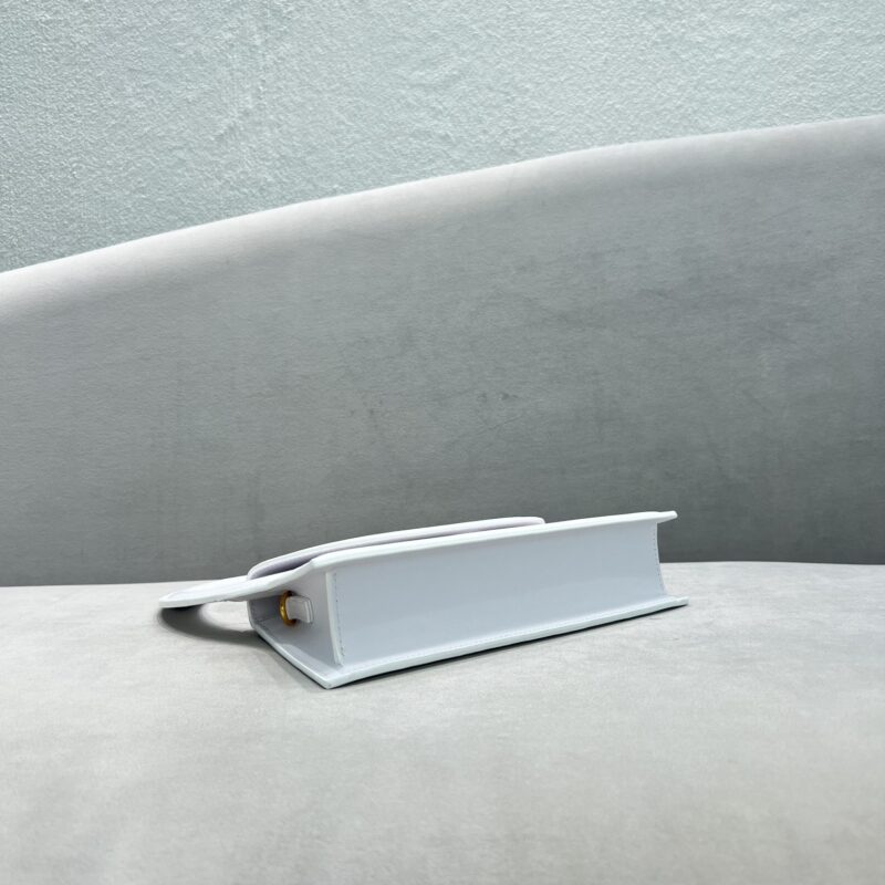 Jacquemus Le sac Rond Handbags-26*6*13CM - Image 6