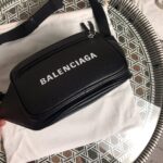 Balenciaga Crossbody Bag-25x17x5CM - Image 8