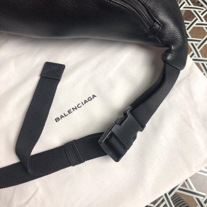 Balenciaga Crossbody Bag-25x17x5CM - Image 7