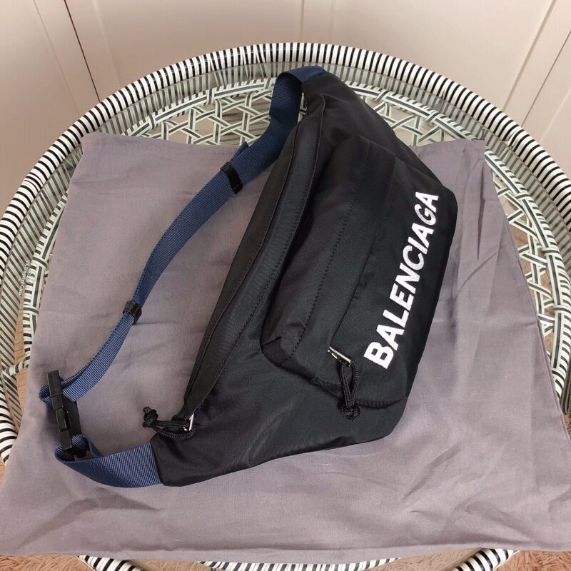 Balenciaga Crossbody Bag-44*18*10CM - Image 9