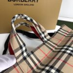 Burberry Tote-35*8*38CM - Image 3